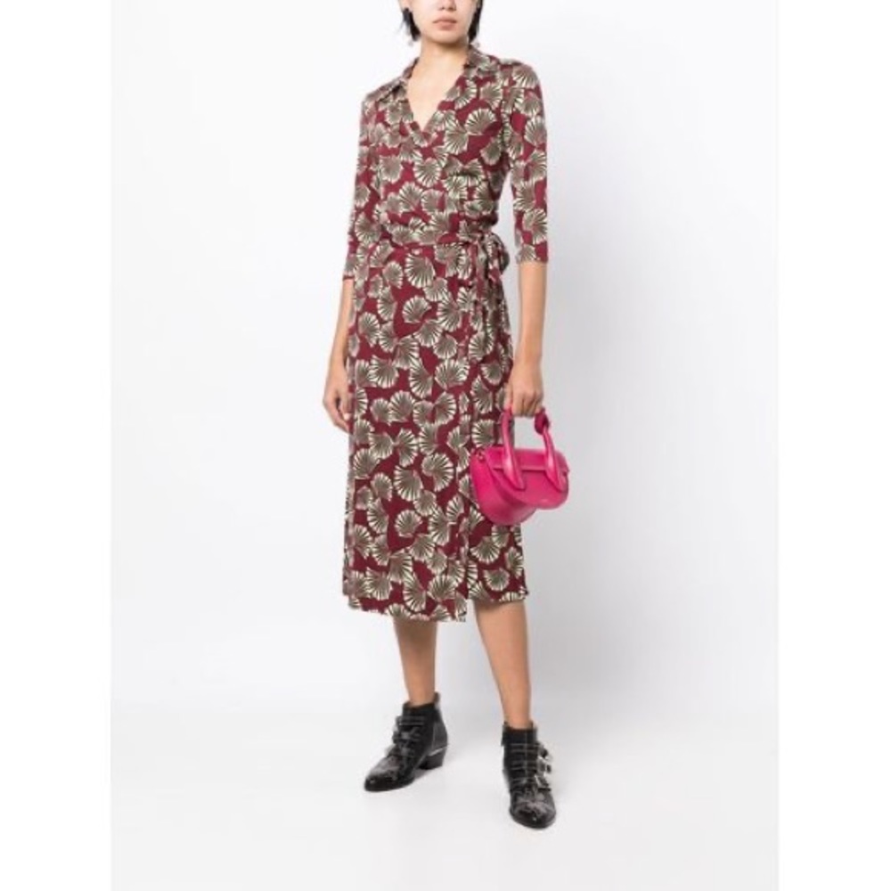 DVF Madalena Crepe de Chine Wrap Dress NWT size 0